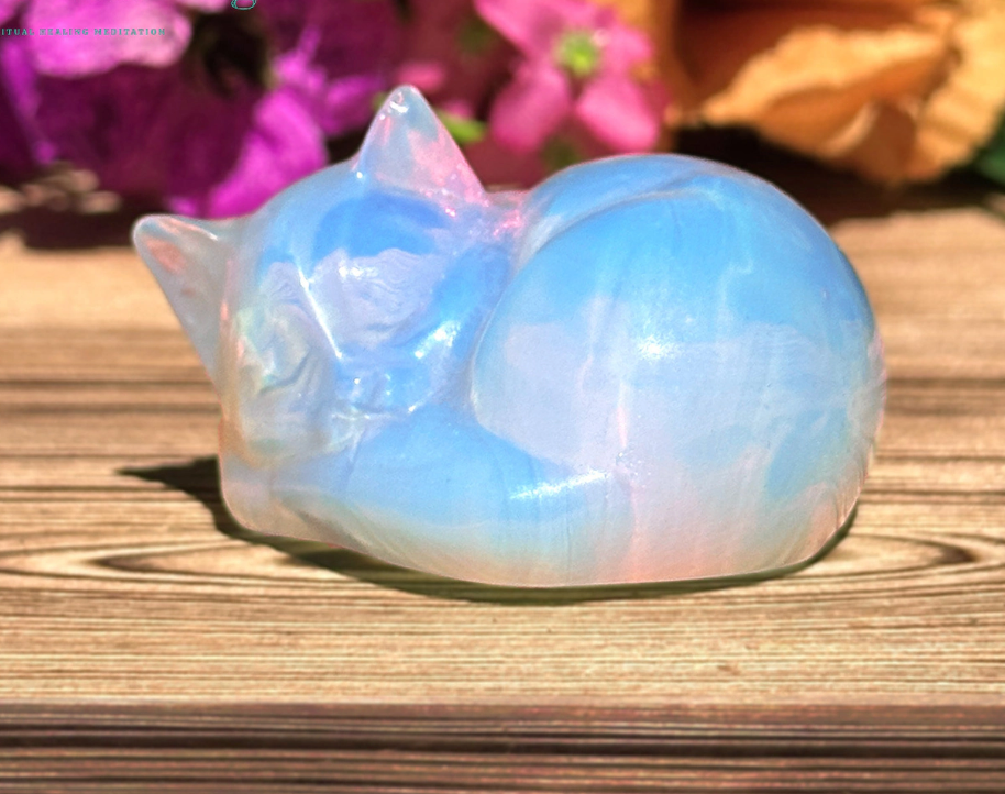 Natural Moonstone Sleeping Cat – Soothing Healing Crystal Figurine